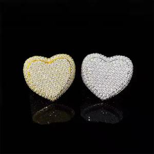 แหวนฮิปฮอปสีเหลืองทอง10K สง่างามพร้อม2.91cts เพชรกลมและ1.18cts บาแกตต์ - Product Image 2