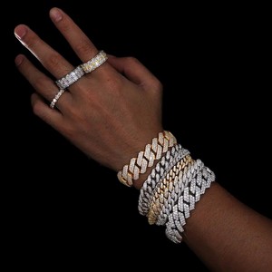 สร้อยข้อมือประดับเพชรสีทอง14K สุดหรูสร้อยข้อมือสุดหรูสำหรับผู้ชายสร้อยข้อมือแบบฮิปฮอปสุดเก๋ของขวัญสำหรับปาร์ตี้กำไลโซ่เส้นเล็ก - Product Image 2