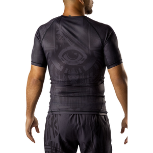 Vente en gros de Rash Guard pour hommes, meilleure qualité, logo imprimé personnalisé, toile, technique de sublimation, meilleur prix, techniques lavées - Product Image 2