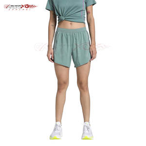 Shorts Deportivos Transpirables de Cintura Alta para Mujer con Ajuste Regular para Entrenamientos en el Gimnasio - Product Image 1
