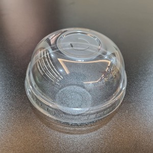 Tapa de Plástico PET Ecológica de Bajo Precio y Buena Calidad, 90/93/98 mm, Tapa Transparente Desechable para Vasos, Tipo Domo y Plana, para Envasado de Bebidas - Product Image 4