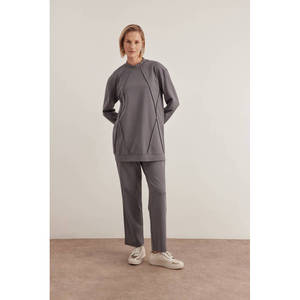 Pantalon gris à taille mi-haute, coupe décontractée, respirant - Product Image 1