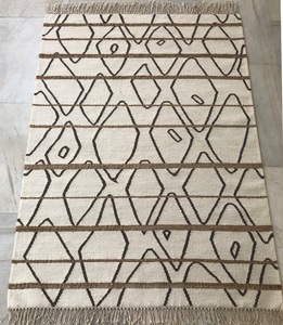 Alfombra de yute de lana tejida a mano india de estilo moderno, fabricante directo, precio de fábrica, tejido plano para uso en la sala de estar del hotel - Product Image 1