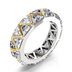 แหวนแฟชั่นผู้หญิงเงินแท้สองสีประดับเพชรซิร์คอนทรง Trillion Cut รุ่น Eternity Band ยี่ห้อ Jeulia - Product Image 2
