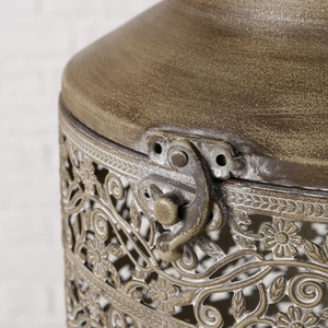 Lanternes de bougie de travail en treillis romantique faites à la main pots de bougie en fer or Antique pour Diwali anniversaire noël et fêtes d'halloween - Product Image 6