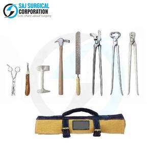 Eco Friendly Hoof Kit Herramientas de acero inoxidable reciclables con embalaje biodegradable Agricultura sostenible - Product Image 1