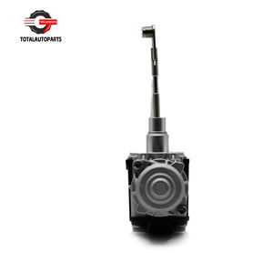 Saklar Kontrol Turbo OEM 04E145725Q 04E 145 725Q Cocok untuk Au-di V-W Bee-tle Go-lf Je-tta Pas-sat Po-lo Ti-guan Sko-da Se-at1.4TSI - Product Image 2