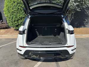 Evoque P250 Dynamic SE AWD 2025, Automático, Volante a la Izquierda, Interior de Cuero Claro, Neumáticos R19 - Product Image 4