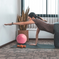 Ballon de Yoga et Pilates HSC en PVC de 20 cm, Épaissi, Anti-éclatement, Durable, pour Entraînement de Base et Fitness, Haute Qualité, avec Pompe Incluse