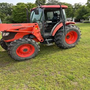 Tractor de Ruedas M8540 de Primera Calidad, Máquina Agrícola 4x4, Potente Transmisión para Agricultura, Compre Hoy Mismo, Precio al por Mayor - Product Image 4