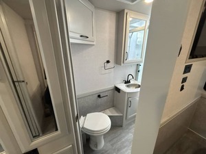 Remolque Fleetwood Flair 28A 2024 usado, listo para la venta - Product Image 2