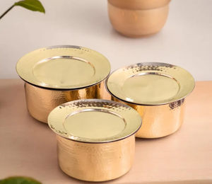 Marmites et Handi en laiton traditionnels de l'Inde pour la cuisson - Product Image 6