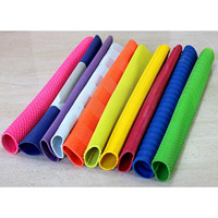 Empuñaduras de bate de críquet antideslizantes de varios colores al por mayor crea tu propio logotipo personalizado e impresión agarre de bate personalizado de la mejor calidad