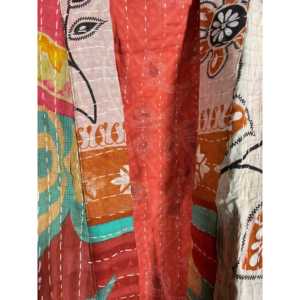 Kimono Kantha Vintage con un Toque Festivo - Product Image 4