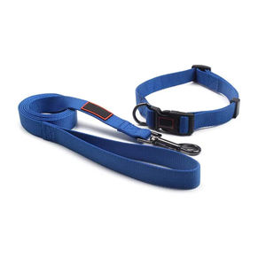 Laisse de collier de chien de compagnie avec logo personnalisé de meilleure qualité en nylon uni vierge caractéristique détachable matériau en polyester imprimé de plumes de décoration - Product Image 1