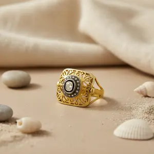 Anillo de Diamantes con Filigrana Estilo Vintage Chapado en Oro Rosa, Joyería Moderna para Mujer con Tecnología de Incrustación de Garras - Product Image 1