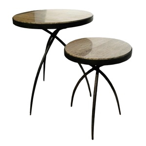 Studio Table d'appoint sur trépied à vendre Table d'extrémité en métal à 3 pieds de haute qualité à vendre dans le prix de gros - Product Image 1