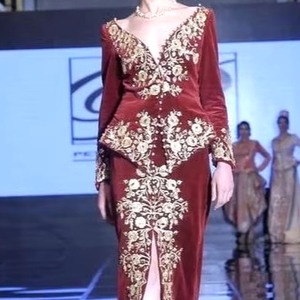 ELEGANT-ZARI-EMBROIDERY ในชุด MAROON-JACKET-KARAKOU ด้วยลูกปัดแก้วคริสตัลประดับ, หิน, dabka Work for Wedding = 2024 - Product Image 1
