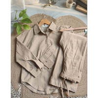 Ensemble décontracté 2 pièces pour femme en velours côtelé 100% coton, couleur Almond Latte, avec blazer à manches longues et short au-dessus du genou, respirant, avec poches, couleur unie, plusieurs tailles