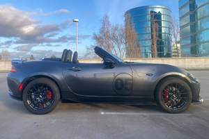 MAZDA MX-5 MIATA CLUB 2023 USADO, Volante a la Izquierda/Derecha - Product Image 2