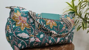 Bolso de Semana de algodón acolchado grande para mujer, bolso de viaje de cuero a la moda, equipaje de noche con cremallera, estilo bohemio surtido, dos - Product Image 4