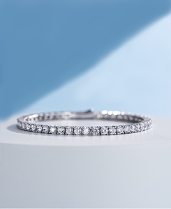 Bracelet tennis en or blanc 14 carats avec diamants pour unisexe, à porter au quotidien, cadeau de fête, diamant moissanite - Product Image 1