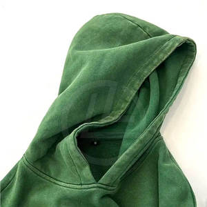 Sudadera con capucha de lavado ácido de estilo urbano para hombres con dobladillo crudo y textura lavada Sudadera con capucha de lavado ácido de lana suave para hombres - Product Image 4