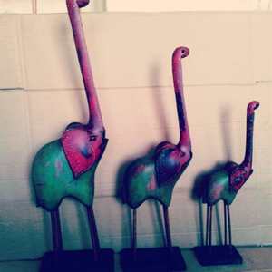 Green and Pink Color Iron <b>Elephant</b> Model <b>Ornaments</b> ( Set of 3 ) Animal Model for Indoor/ Outdoor Garden Backyard Decoration - Product Image 1