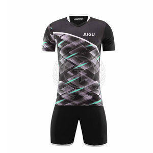 Uniforme de Fútbol Personalizado para Hombre, Diseño Nuevo, Sublimado, 100% Poliéster, Transpirable, de Secado Rápido, Precio de Fábrica, Venta Caliente, Económico - Product Image 1