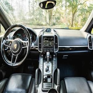 Porsche Cayenne Diesel 2016 SUPER LIMPIO, LISTO PARA ENVIAR - Product Image 3