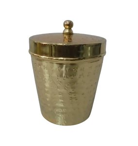 Boîte de rangement ronde en métal de couleur or laiton au design attrayant avec couvercle, à utiliser pour les ustensiles de cuisine, boîte décorative de table - Product Image 3