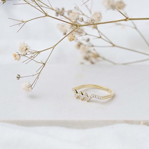 Anillo de circonita en zigzag con cuentas, joyería turca artesanal de plata de ley 925, elegante, minimalista y pequeña. - Product Image 2