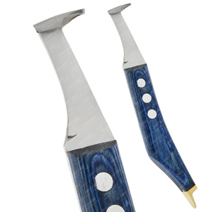 Best Selling hoof knife Horse Grooming Knife Veterinary Equipment Instruments Horse <b>Shoe</b> Hoof Trimmer Shape Vet Hook Knife - Product Image 3