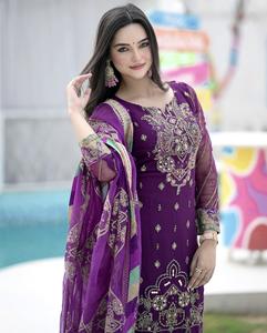 Party Wear Look Beautiful Top And Bottom Avec Dupatta - Product Image 3