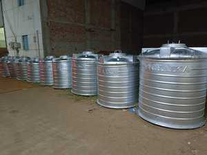 เครื่องขึ้นรูปแบบหมุนพลาสติกจากผู้ผลิตอินเดียแม่พิมพ์แนวตั้งขนาด1000ลิตร - Product Image 3