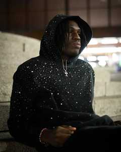 Custom 400 Gsm Mens Full <b>Crystal</b> Diamond Hoodie Oversize Heavyweight Thick Cotton Black Pullover Boxy Fit Men Rhinestone Hoodie - Product Image 4