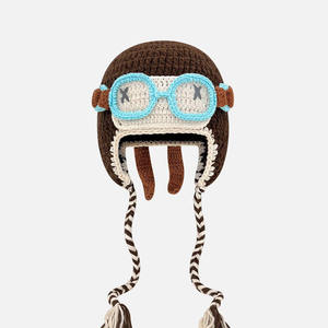 Chapeau de pilote tendance style européen et américain, tricoté à la main, rayé, décontracté, hiver, 100% coton, unisexe, personnalité, vente en gros usine - Product Image 6