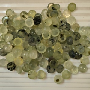 Màu xanh lá cây Tự Nhiên Prehnite cabochons 10mm phẳng trở lại lỏng đá quý với đường màu đen hỗn hợp hình dạng Prehnite đá rất nhiều - Product Image 5