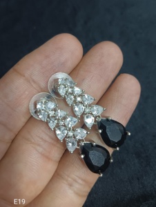 Nuevos pendientes de diamantes completos a la moda, pendientes indios y americanos, accesorios de fiesta llamativos a la moda para mujer, pendientes para mujer - Product Image 2