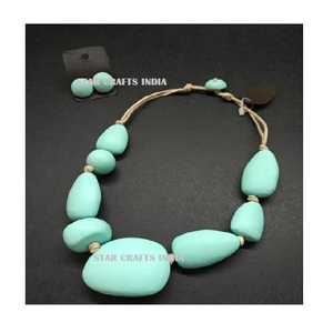 Vente entière résine perles bijoutier pendentif colliers avec résine bracelet boucles d'oreilles bague pour collier bijoux accessoires ensembles de bijoux - Product Image 5