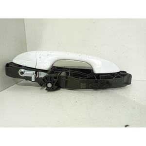 มือจับด้านนอกด้านหน้าขวาของฟอร์ด พูม่า รุ่น 2126416 B7JA/B (19>) - Product Image 2
