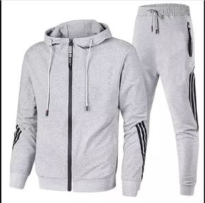 Wholesale slim fit gym tracking suit plain <b>pullover</b> <b>men</b> tracksuits <b>mens</b> wholesale track suit - Product Image 3