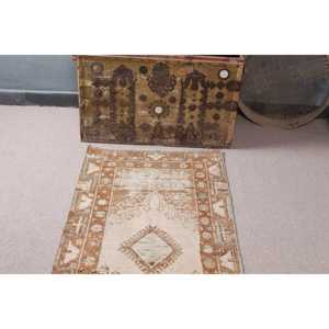 Vintage Rug 2.4x3.9 ft, <b>Brown</b> Blue Polka dot <b>Wool</b> Turkish Rug - Product Image 4