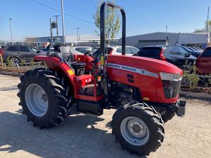 Tractor compacto Massey Ferguson 2025 E 1755 - Product Image 4