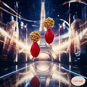 Boucles d'oreilles pendantes Namayo Pearlfire - Plaqué or 24 carats Cadeau pour femme de bureau/carrière - Product Image 3