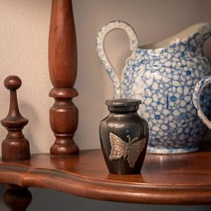 โกศศพสำหรับผู้ใหญ่วัสดุอลูมิเนียม100% ของแท้จากอินเดีย - Product Image 1