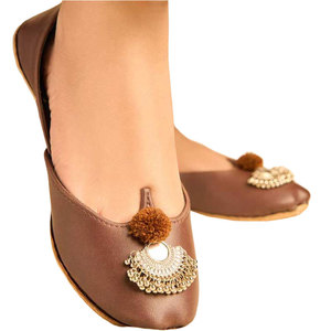 Servicio OEM, Último Modelo de Khussa para Mujer, Hecho a Medida, Parte Superior de Rexine, Entresuela de Cuero Genuino, Antideslizante, para Todas las Temporadas - Product Image 1