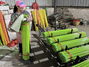 Eucalyptus <b>Wood</b> <b>Broom</b> <b>Handle</b> <b>with</b> Protective Coating - Durable & Lightweight - Product Image 5