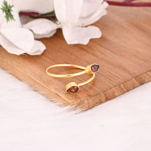 แหวนผู้หญิงพลอยโกเมนโมซัมบิกแท้ หินประจำเดือนมกราคม แหวนปรับขนาดได้ แหวนซ้อนกันได้ เครื่องประดับแหวนเงินแท้ 925 - Product Image 2