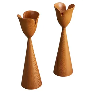 Vase central unique en bois, adapté aux intérieurs luxueux, maisons modernes, porte-bougie artisanal. - Product Image 1